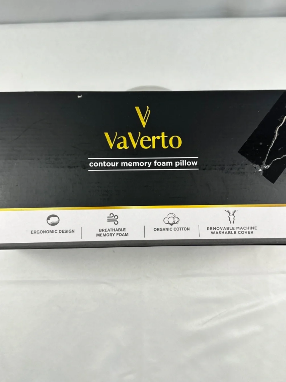 VaVerto Standard Contour Memory Foam Pillow, New in Box